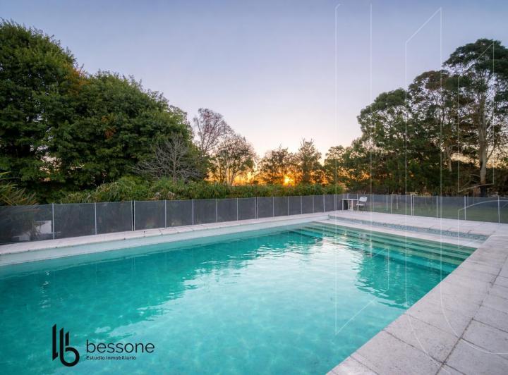 Terreno · 851m²