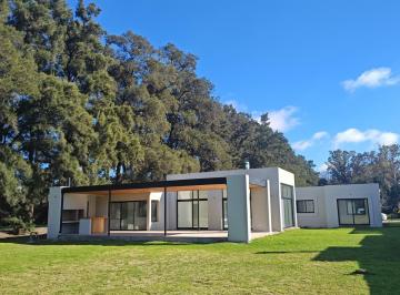 Casa · 265m² · 6 Ambientes · 2 Cocheras · Casa Premium en La Esperanza Club de Campo, Gral. Rodriguez, Buenos Aires, Argentina