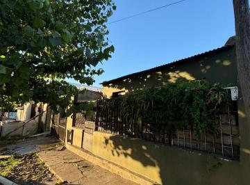 Casa · 120m² · 2 Dormitorios · Casa en Villa Elvira