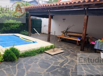 Casa · 100m² · 3 Ambientes · 1 Cochera · Casa en Martinez, Soobre Lote Propio a Modernizar Ideal Ampliacion!