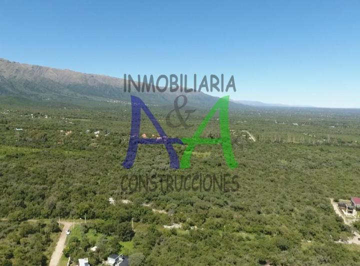 Campo · 76741m²