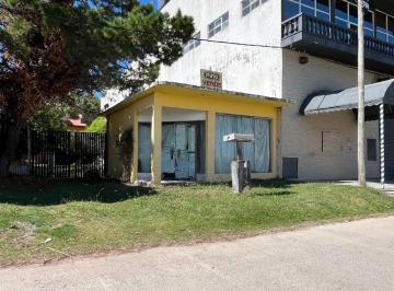 Casa de 5 ambientes, Santa Teresita · Casa Sola en El Lote