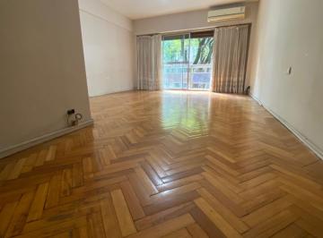Departamento de 3 ambientes, Flores · Divino 3 Amb C/dep y Cochera Al Frente en Inmejorable Ubicación Sobre Pedro Goyena Al 1700