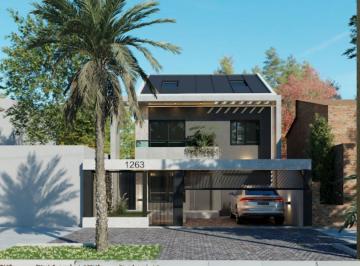 Casa de 4 ambientes, Morón · Casa 4 Ambientes con Parque en Castelar