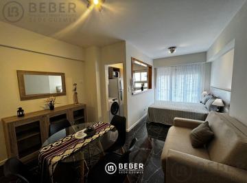Departamento · 26m² · 1 Ambiente · En Venta Ambiente Al Frente con Balcón, Plaza Colon