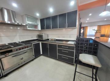 Casa · 142m² · 4 Ambientes · Venta Permuta Casa PH Departamento 4 Ambientes Gerli Lanus Piñeyro