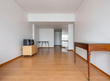 Departamento de 3 ambientes, Palermo · Departamento en Alquiler de 3 Ambientes en Palermo Nuevo. Piso Alto Muy Luminoso, Reciclado.