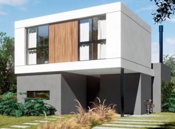 Casa · 101m² · 4 Ambientes · 2 Cocheras · Casa en Venta en Laguna Azul