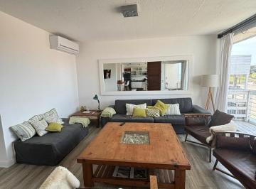Departamento · 155m² · 4 Ambientes · 2 Cocheras · Departamento en Manantiales