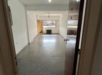 Departamento de 3 ambientes, La Plata · Cantisano Propiedades Alquila Departamento 2 Dorm. en La Plata Sobre Av7 E/41 y 42!