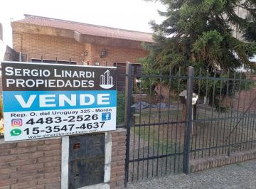 Casa · 120m² · 4 Ambientes · 2 Cocheras · Cada de 3 Dorm., 2 Baños, 2 Cocheras y Fondo