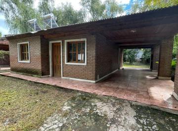 Casa · 55m² · 3 Ambientes · 2 Cocheras · Casa en Las Tardes