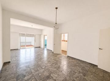 PH · 120m² · 5 Ambientes · Venta PH 1° Piso Cuenca 2500 Villa del Parque
