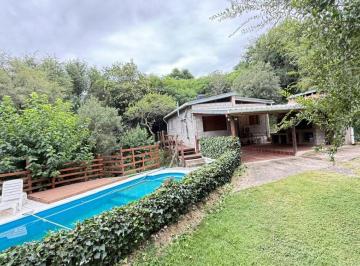 Casa · 100m² · 4 Ambientes · 2 Cocheras · Vendo Casa de Campo - Completa Todas Las Comodidades