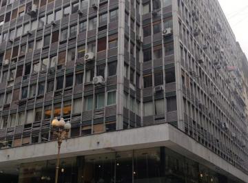 Oficina comercial · 208m² · 7 Ambientes · 1 Cochera · Oficina en Microcentro