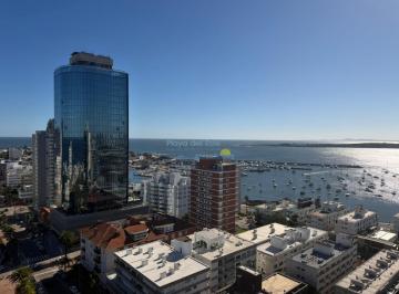 Foto1 · Apartamento en Venta en Punta del Este de 1 Dorm. en Península, Gorlero