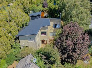 PH · 127m² · 5 Ambientes · 1 Cochera · PH en Bariloche