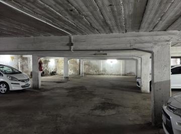 Garage , La Plata · Cocheras Libre en Calle 41 E/ 115 y 116