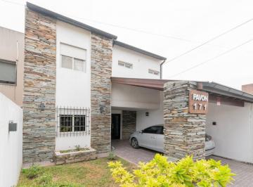 Casa · 169m² · 3 Ambientes · Pavón Al 100