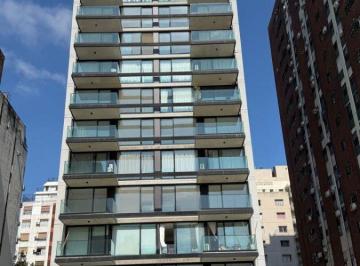 Departamento de 4 ambientes, Almagro · 4 Amb C/dep 370 m², Balcon, 2 Cocheras Contrafrente, 2 Ptios Terraza, Full Amenities