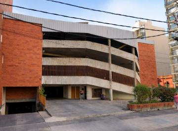 Garage · 12m² · Venta / General Bernardo Ohiggins 2100 / Cochera / Zona Lanus Este