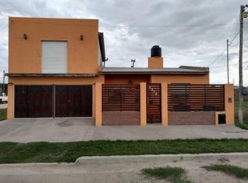 Casa de 6 ambientes, Miramar · Venta de Casa de 6 Ambientes en Miramar