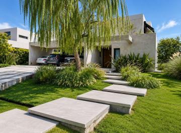 Casa · 420m² · 7 Ambientes · Casa en Venta en Ayres de Pilar, Pilar, G. B. a. Zona Norte