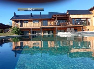 Casa de 8 ambientes, San Martín de los Andes · Exclusiva Casa San Martín de Los Andes, Patagonia Atrgentina