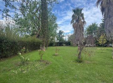 Casa en Venta de 6 ambientes  · Casa en Venta C/ Cochera en San Rafael