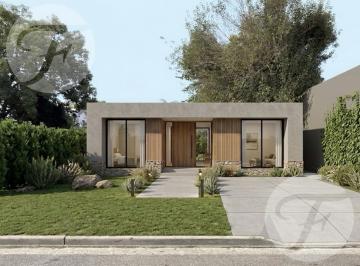 Terreno · 300m² · Terreno en Venta en San Pedro de 10 X 30 – Excelente Ubicación a Pocas Cuadras del Río