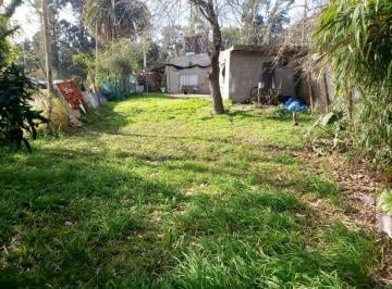 Casa de 3 ambientes, Berisso · Casa con 400 m² de Terreno y 2 Dorm. en Venta en Berisso