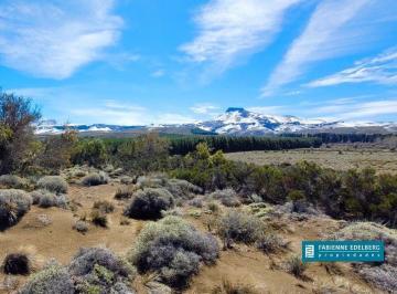 Terreno · 1604m² · Lote Sobre Costa de Río y Vistas Impresionantes | Entorno Natural Único en Huechulafquen