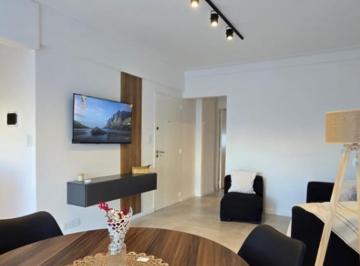 Departamento de 2 ambientes, Mar del Plata · Plaza Mitre - Dos Ambientes Al Frente Totalmente Reciclado + Cochera!