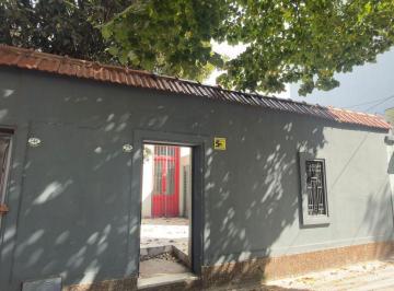 EDP-EDP-2364_2 · Propiedad Reservada Casa 5 Ambientes. | Charlone 750