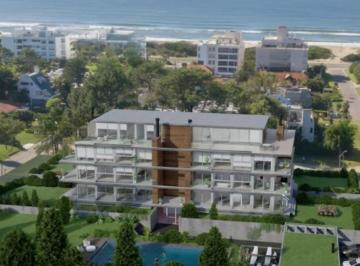 Departamento · 70m² · 3 Ambientes · 1 Cochera · Apartamento a Estrenar 2 Dorm Jardín 160 m² Playa Brava Parada 23
