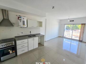 Departamento · 41m² · 2 Ambientes · 1 Cochera · Venta Departamento 2 Ambientes con Balcón y Cochera en Flores Norte - Apto Crédito