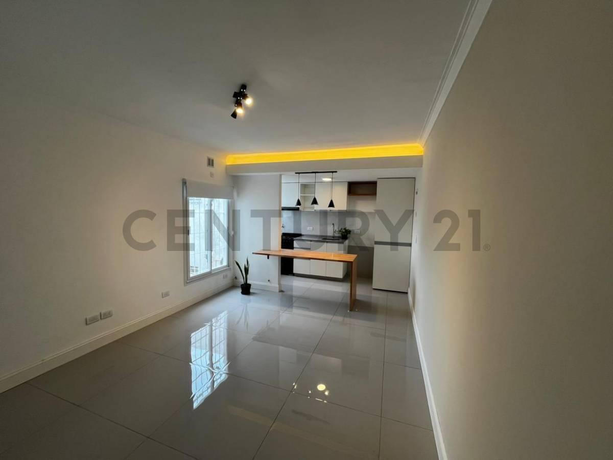 Departamento 2 amb reciclado, 40m² en La Perla