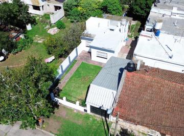 Terreno · 57m² · 4 Ambientes · 1 Cochera · Venta - Lote Apto Desarrollo R4 - Casa a Reciclar o Demoler