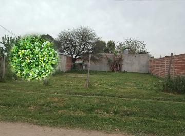 Terreno , Florencio Varela · Terreno - Lote en Venta - Cerrado en Los Laterales y Fondo.