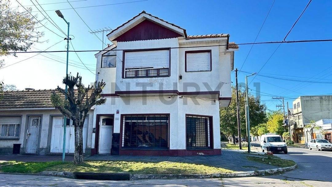 Excelente oportunidad en una ubicación estratégica con local y departamento