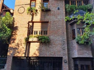 Casa · 350m² · 6 Ambientes · 1 Cochera · Venta - Casa de 6 Ambientes con Cochera - Ramos Mejia - Apto Credito - Acepta Permuta