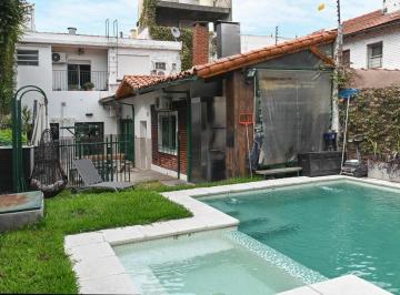 Casa · 200m² · 5 Ambientes · 1 Cochera · Venta - Casa 5 Ambientes - Ramos Mejia