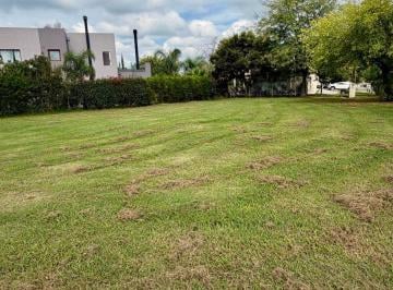 Terreno , Berazategui · Venta - Excelente Lote en Fincas de Hudson - No Perimetral.