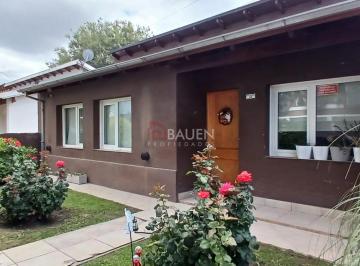 Casa · 104m² · 6 Ambientes · 1 Cochera · Oportunidad Casa en El Centro de Junin de Los Andes, Neuquen