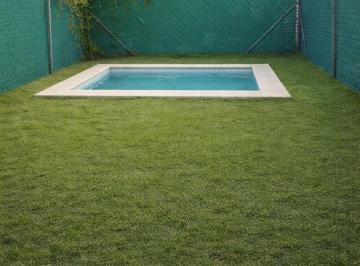 Casa · 100m² · 5 Ambientes · 1 Cochera · Venta Casa Dos Dorm. con Pileta en Barrio Norte
