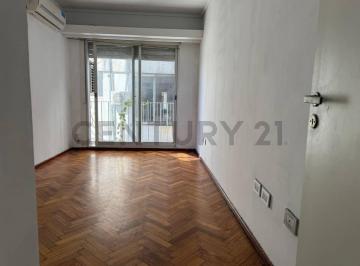 Departamento · 50m² · 2 Ambientes · Alquiler 2 Ambientes Escritorio Apto Profesional. Av Corrientes 1200 San Nicolas.