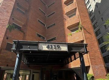 Departamento de 4 ambientes, Vicente López · Excelente Piso en Torre//sobre Libertador con 2 Cocheras//dependencia Servicio