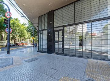 Local comercial · 53m² · 1 Ambiente · Local en Esquina en Venta - Alta Exposicion - Doble Altura