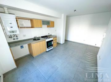 Departamento · 43m² · 3 Ambientes · 1 Dormitorio con Gran Patio