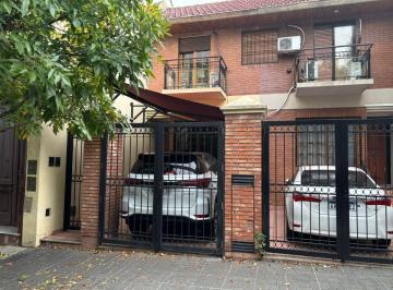 Casa de 4 ambientes, Boedo · Duplex 4amb Cochera 3 Baños Patio 1era Categoria